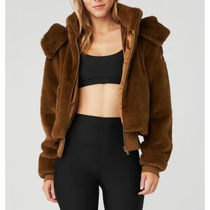Aloe Faux Fur Foxy Jacket Medium